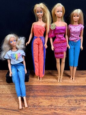 MATTEL INC 1966 Barbie Dolls (Set of 4)